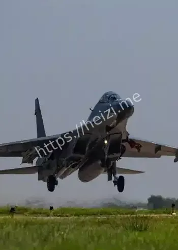 东部战区练兵备战现场